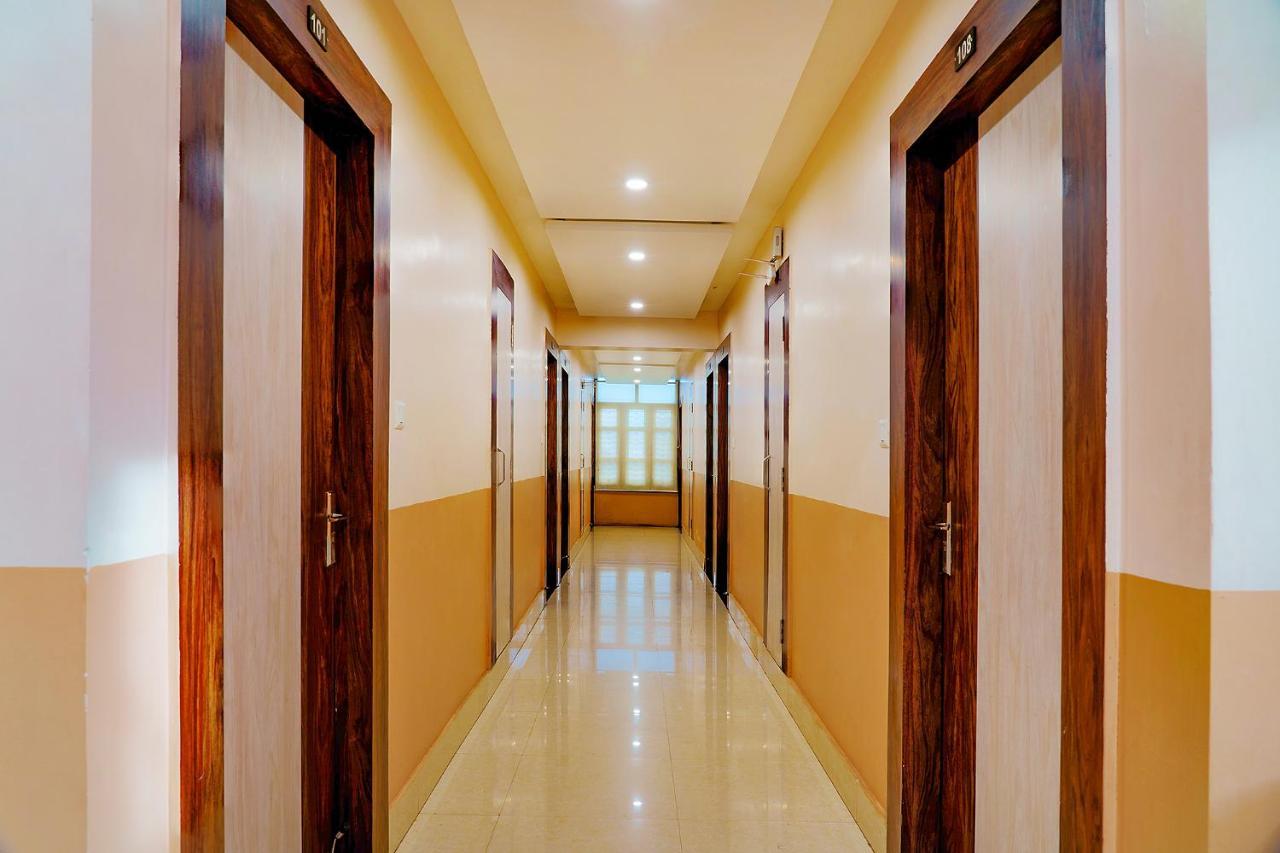 Fabhotel Kanchan Plaza بوهفانيشفار المظهر الخارجي الصورة