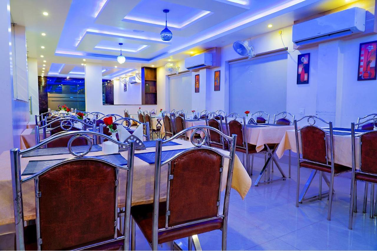 Fabhotel Kanchan Plaza بوهفانيشفار المظهر الخارجي الصورة